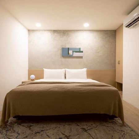 P Inn Tainan Esterno foto