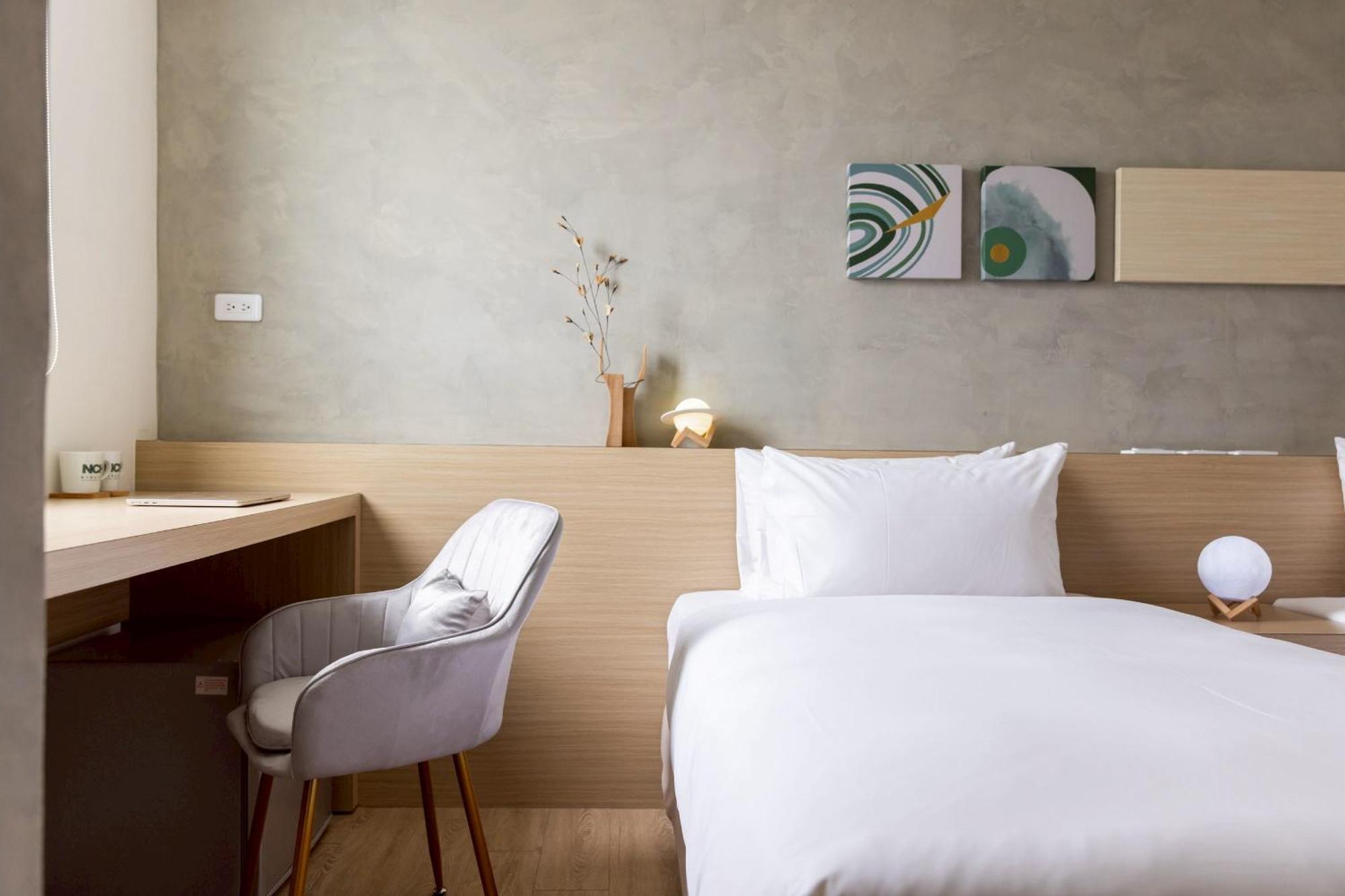 P Inn Tainan Esterno foto