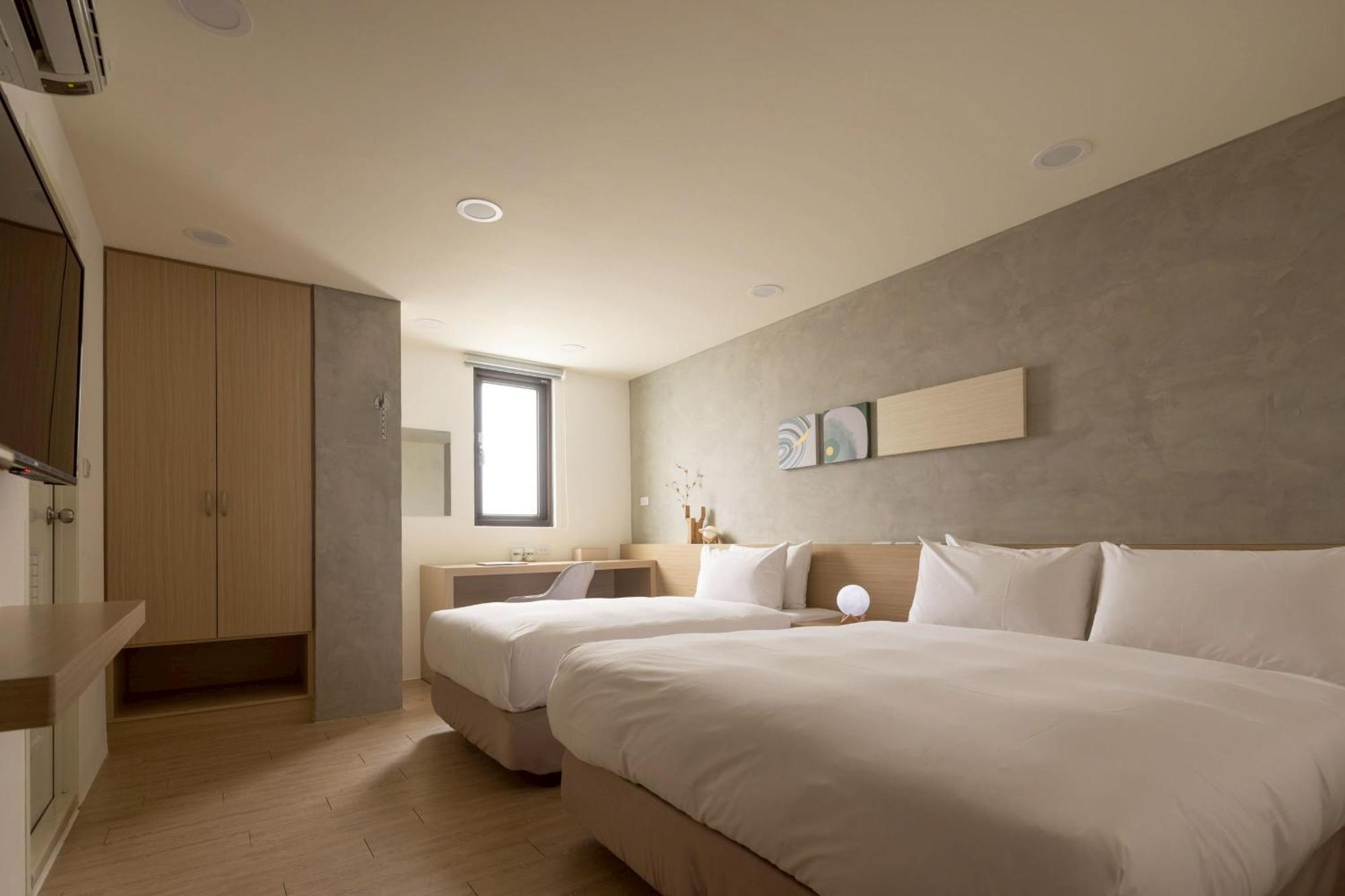P Inn Tainan Esterno foto